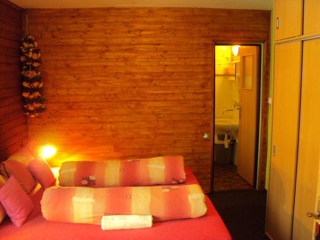 Hotel Zatisi 잔스케라즈네 외부 사진